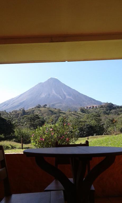 Cabinas Los Guayabos Hotell La Fortuna Exteriör bild